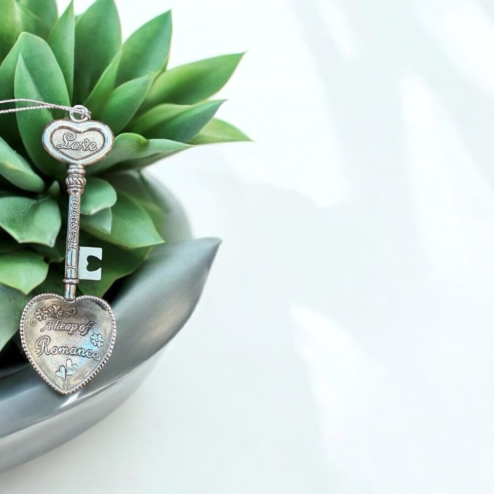 Silver Heart Key Pendant Necklace